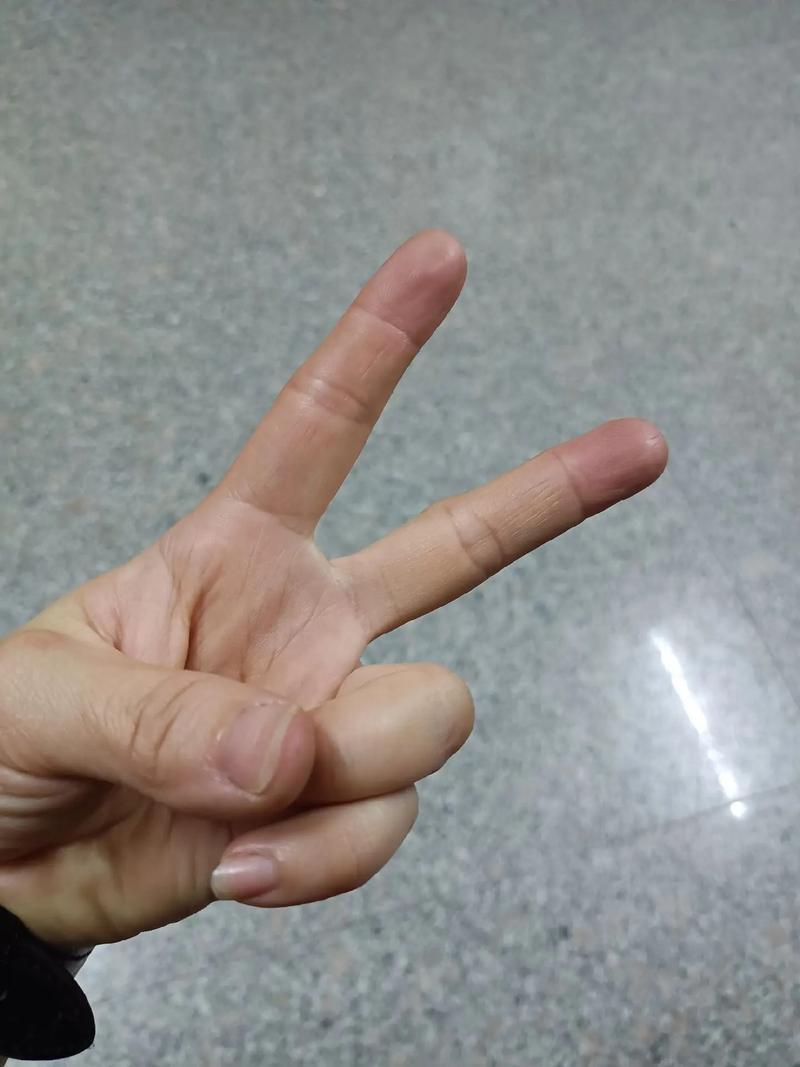 爱情剪子石头布有技巧吗？掌握这几点快速制胜！